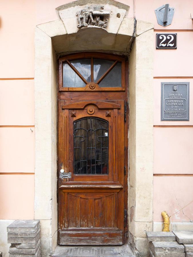 Lion King Krakivska Daire Lviv Dış mekan fotoğraf